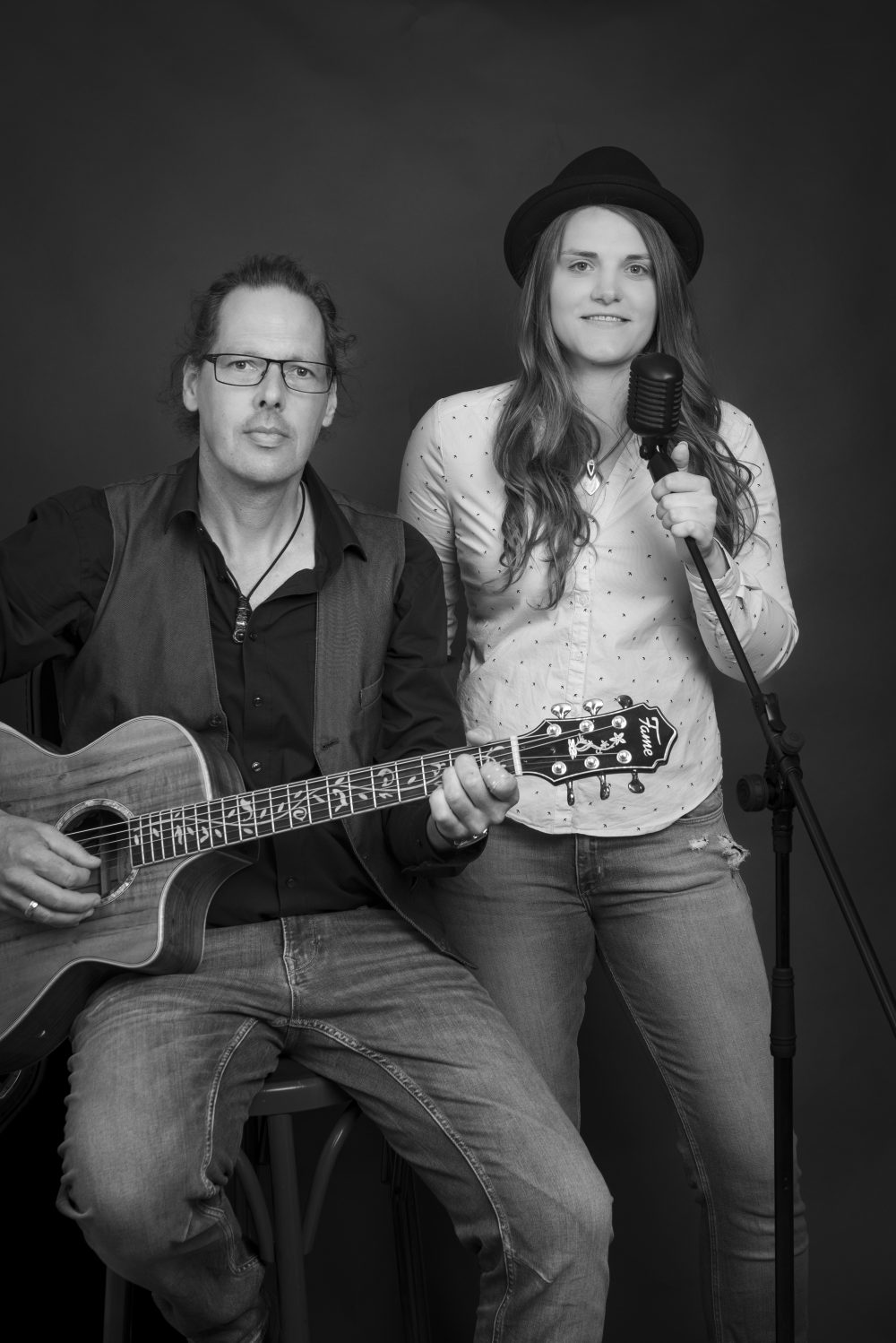 K!R unterwegs: Wohnzimmer-Konzert mit Fast Am Meer – Bild 5